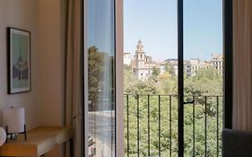 Hotel Puerta Serranos